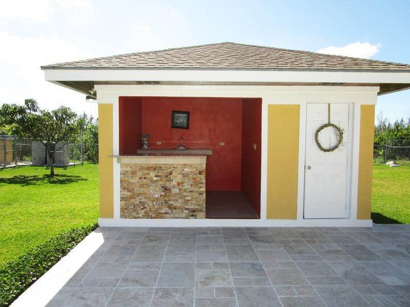 34. Single Family Homes for Sale at Cable Beach, Nassau and Paradise Island Bahamas
