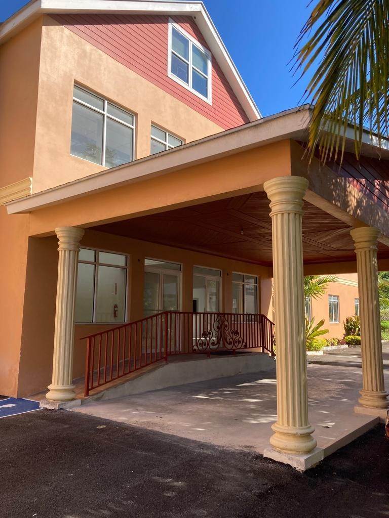 Commercial for Rent at Chippingham, Nassau and Paradise Island Bahamas