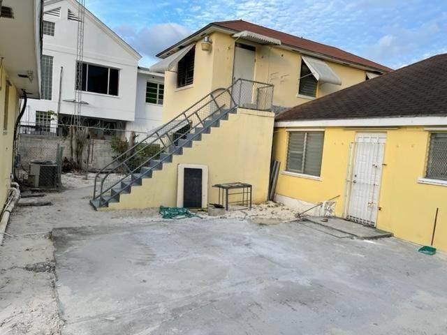 6. Commercial for Rent at Palmdale, Nassau and Paradise Island Bahamas