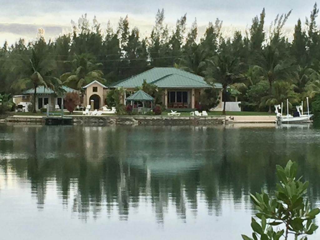 Single Family Homes for Sale at Other Bahamas, Other Areas In The Bahamas Bahamas