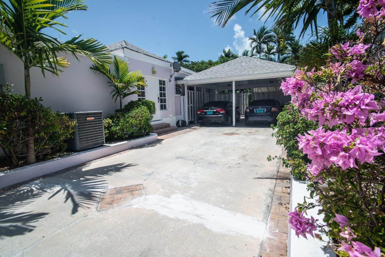 30. Single Family Homes for Sale at Winton, Nassau and Paradise Island Bahamas