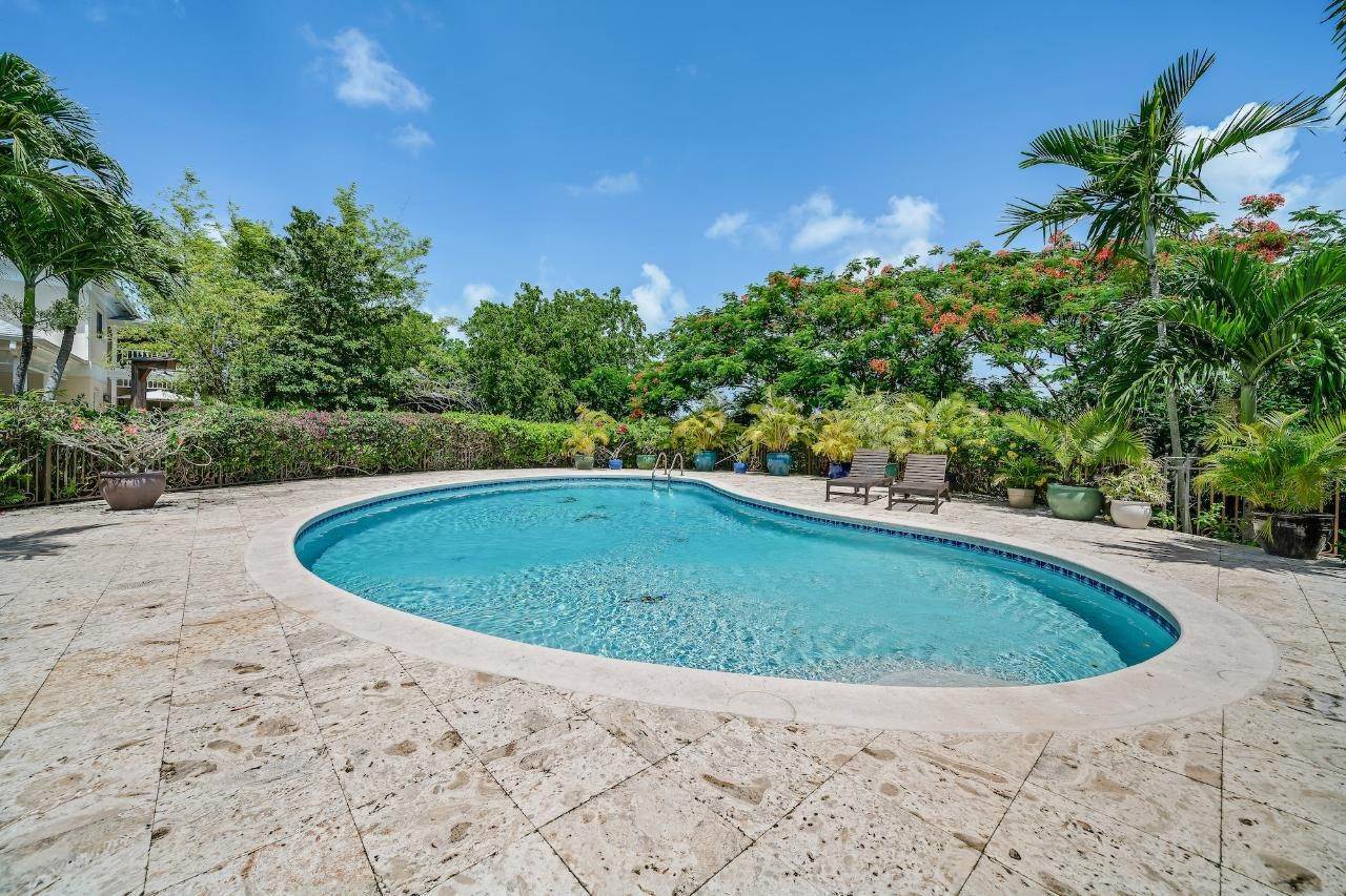 7. Single Family Homes for Sale at Lyford Cay, Nassau and Paradise Island Bahamas