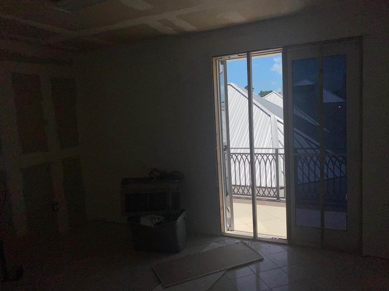 17. Business for Rent at West Bay Street, Nassau and Paradise Island Bahamas