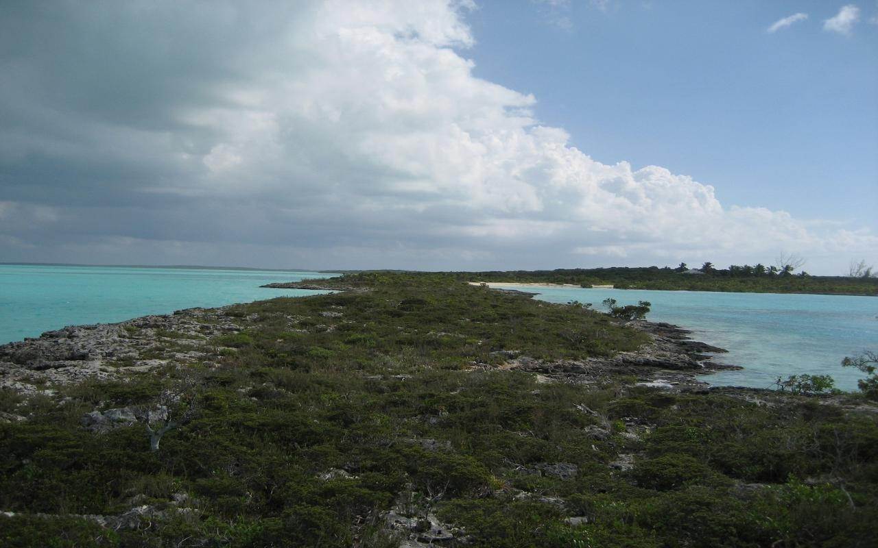 18. Private Islands for Sale at Exuma Cays, Exuma Bahamas
