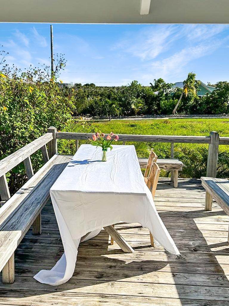 13. Single Family Homes for Sale at Man-O-War Cay, Abaco Bahamas