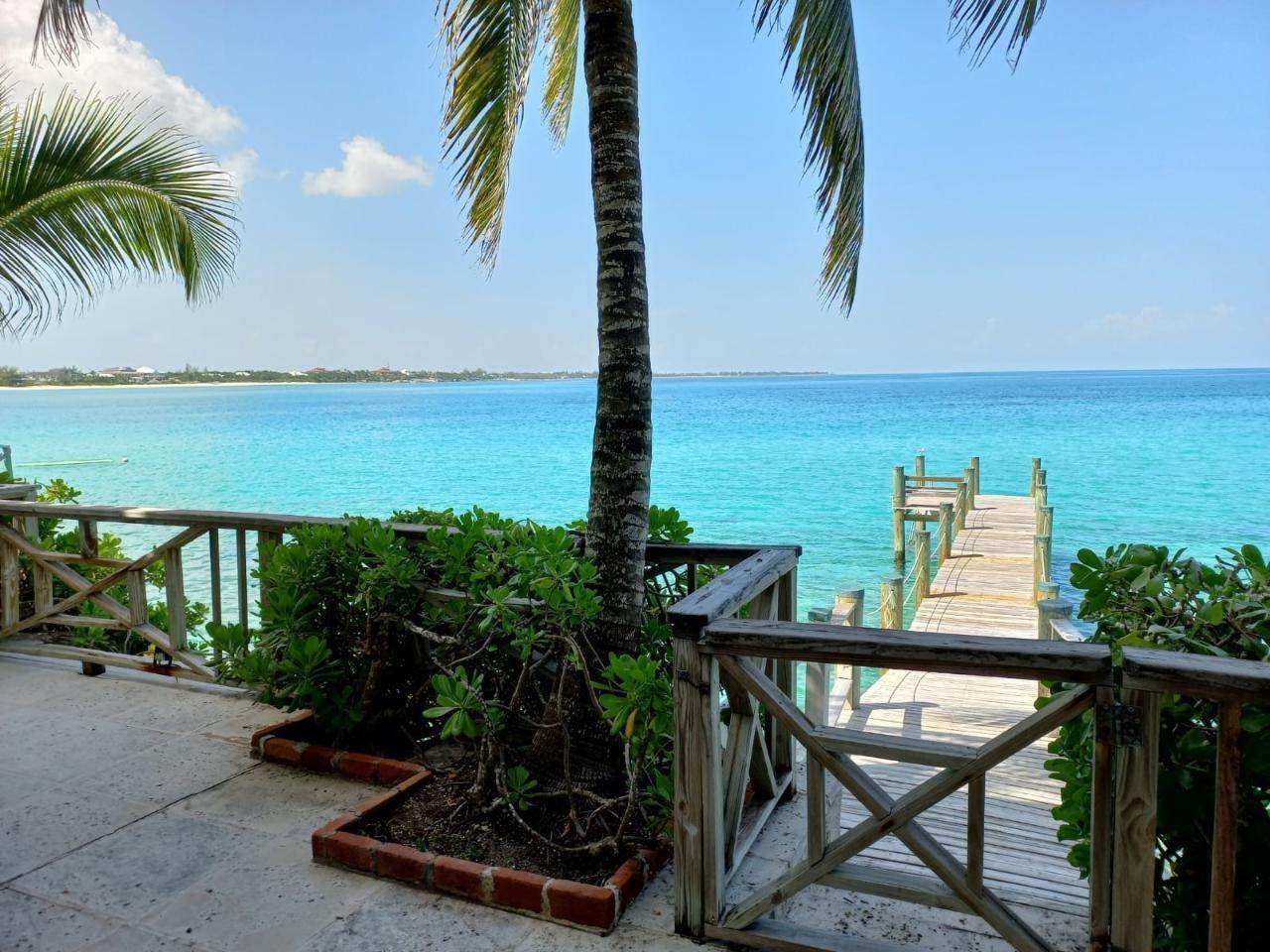 7. Single Family Homes for Rent at Old Fort Bay, Nassau and Paradise Island Bahamas
