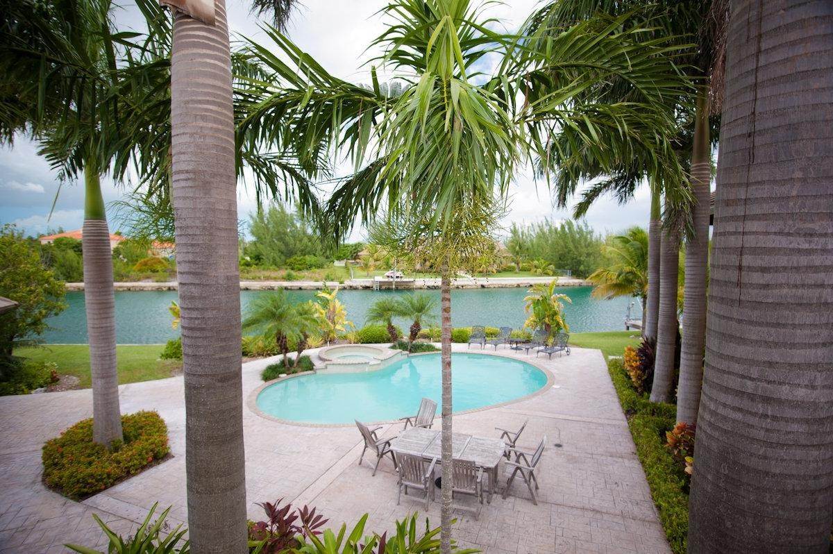 51. Single Family Homes for Rent at Fortune Bay, Freeport and Grand Bahama Bahamas