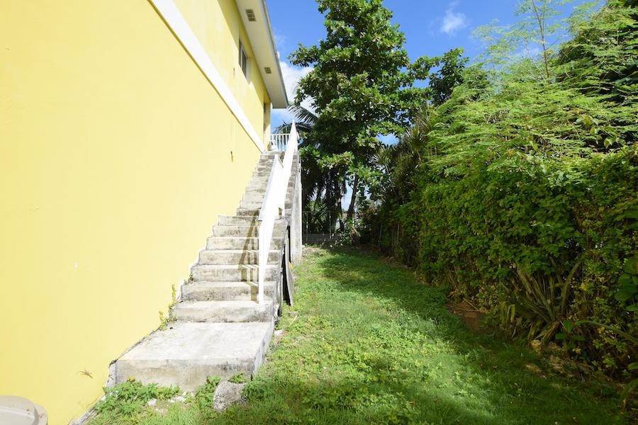 15. Commercial for Rent at Prince Charles Drive, Nassau and Paradise Island Bahamas
