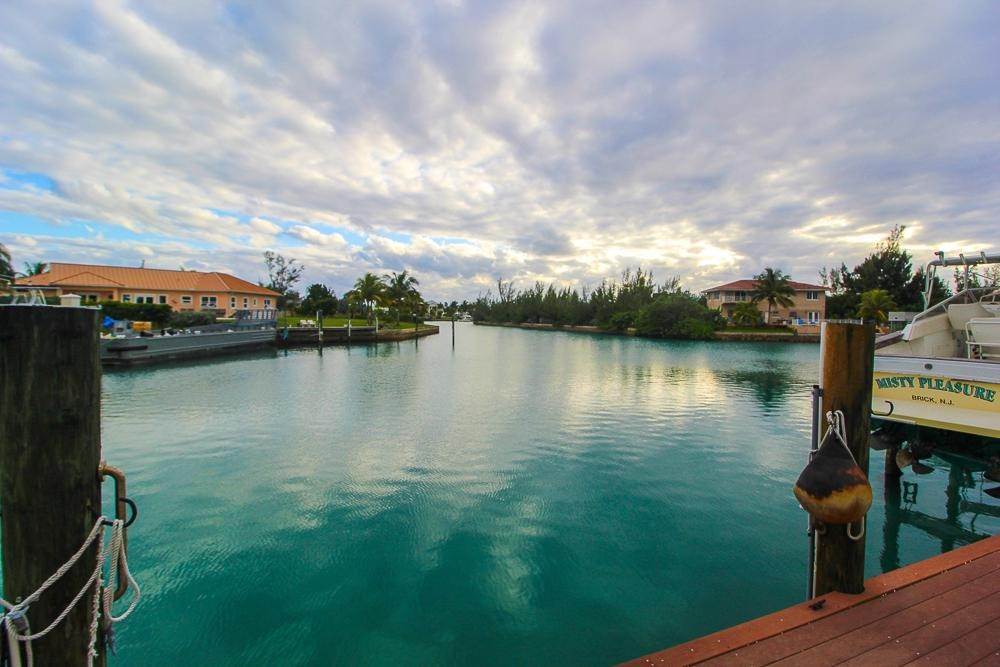 26. Single Family Homes for Sale at Bahamia, Freeport and Grand Bahama Bahamas