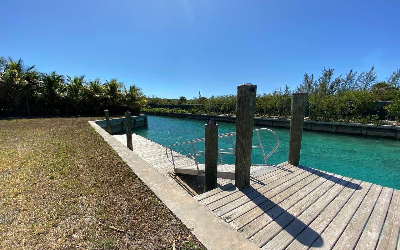 28. Land for Sale at Lyford Cay, Nassau and Paradise Island Bahamas