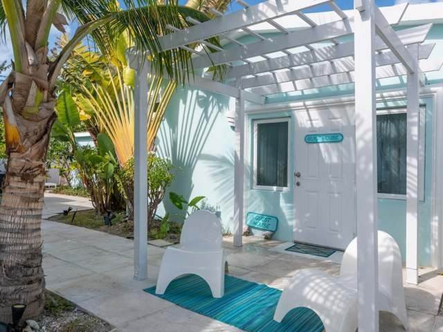 16. Single Family Homes for Sale at Jimmy Hill, Exuma Bahamas