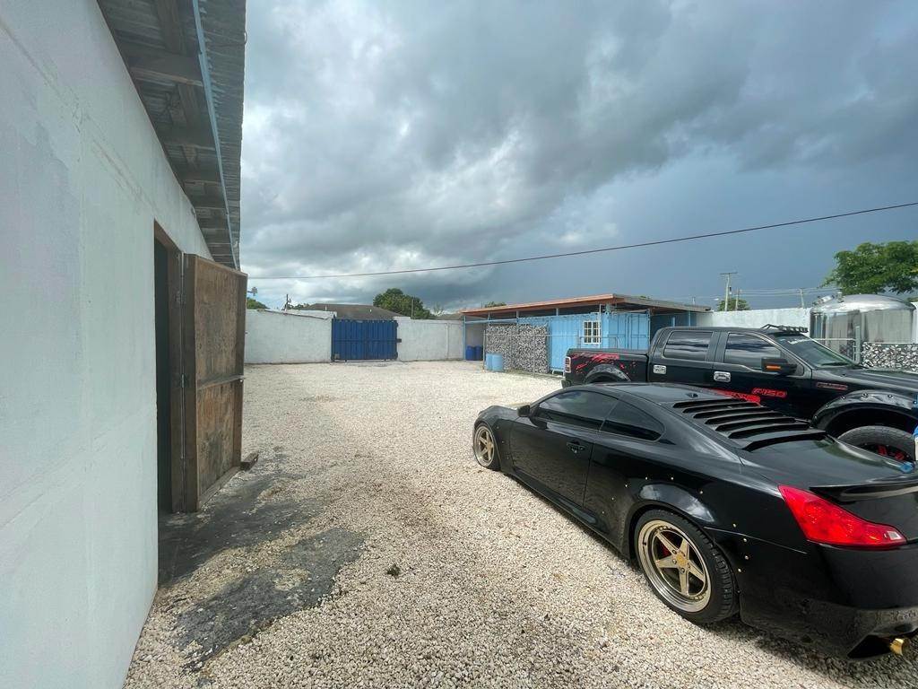 5. Commercial for Sale at Soldier Road, Nassau and Paradise Island Bahamas