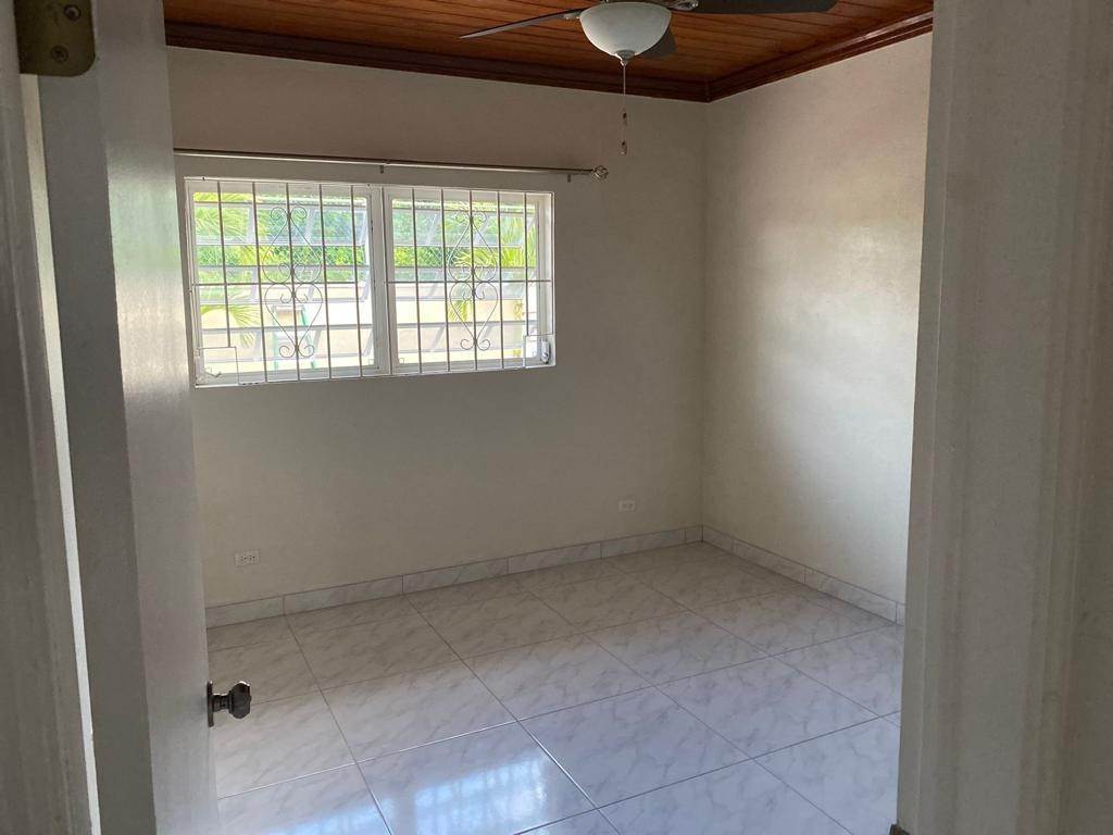 12. Condo for Rent at Eastern Road, Nassau and Paradise Island Bahamas