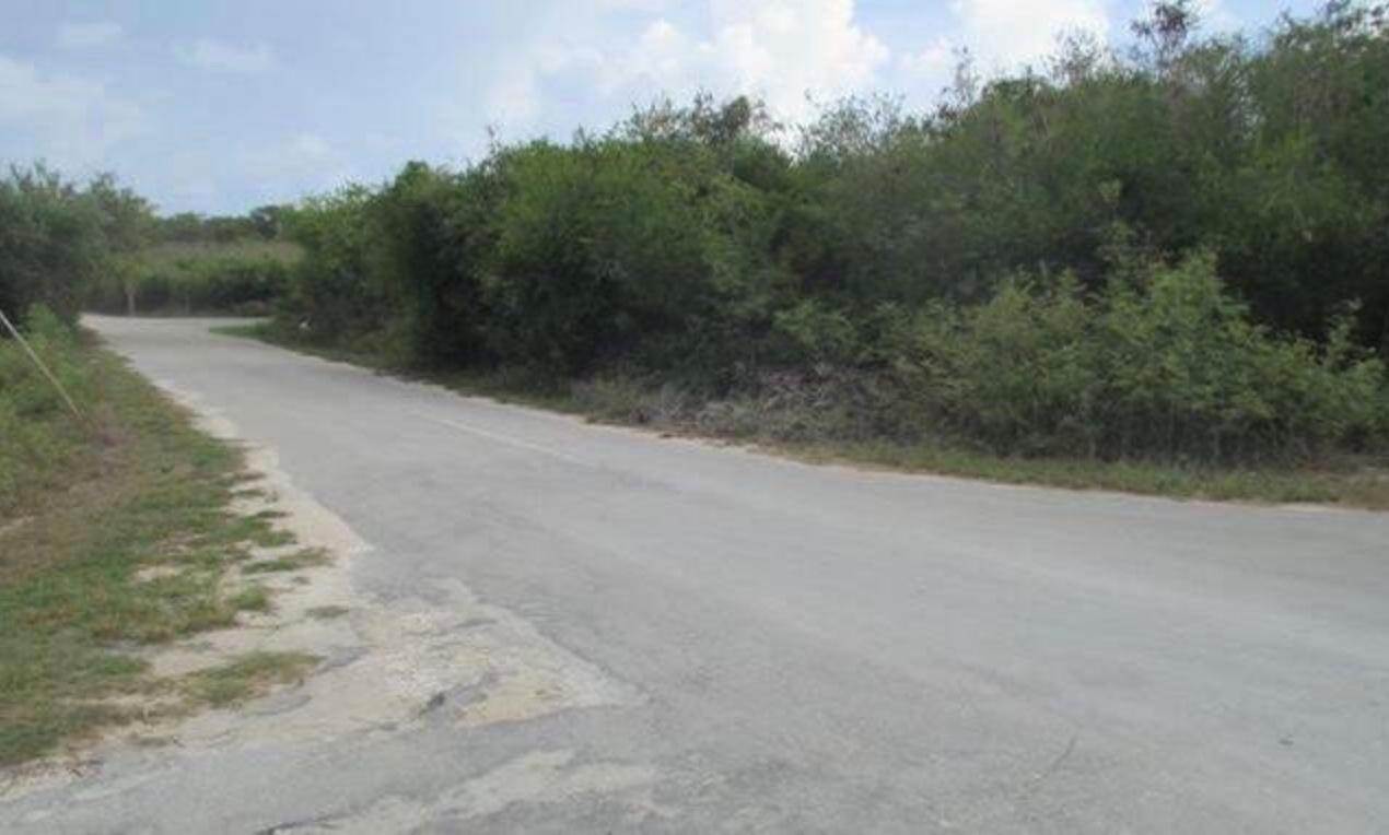 Land for Sale at Savannah Sound, Eleuthera Bahamas
