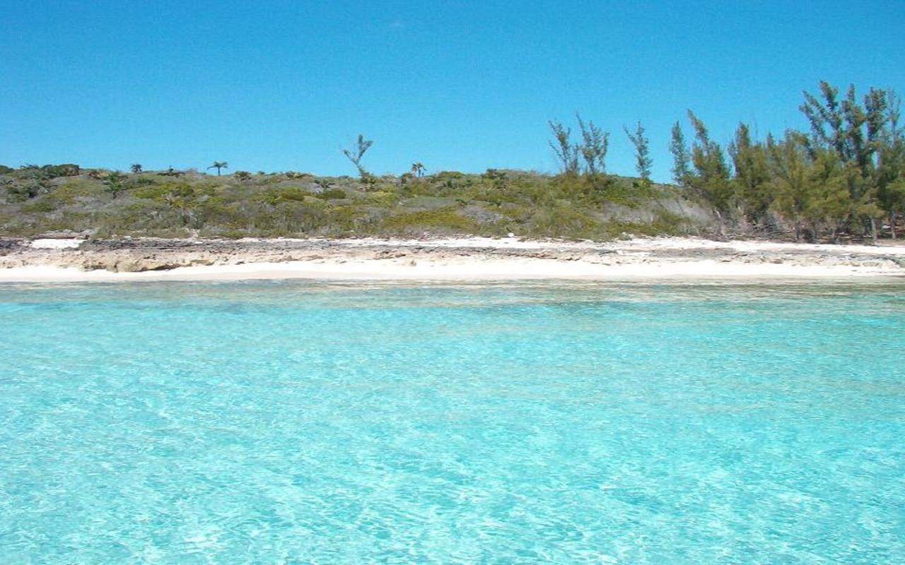 Land for Sale at Whale Cay, Berry Islands Bahamas