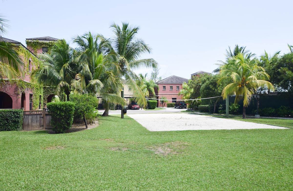 27. Apartments for Rent at Charlotteville, Nassau and Paradise Island Bahamas