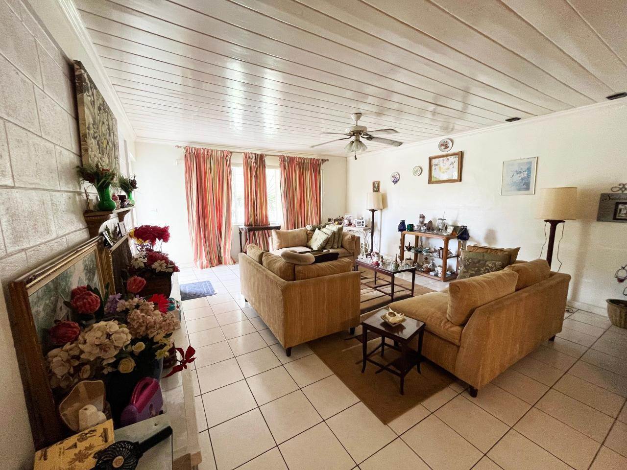 8. Single Family Homes for Sale at Palmdale, Nassau and Paradise Island Bahamas