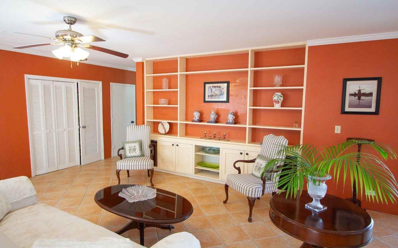 13. Single Family Homes for Sale at Eastern Road, Nassau and Paradise Island Bahamas