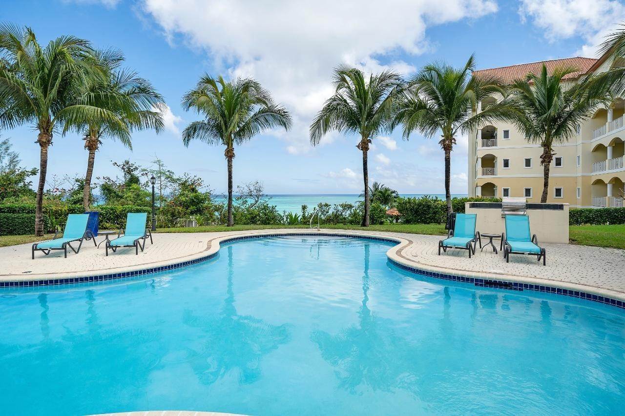 23. Condo for Rent at West Bay Street, Nassau and Paradise Island Bahamas