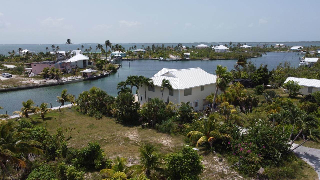 10. Single Family Homes for Sale at Treasure Cay, Abaco Bahamas