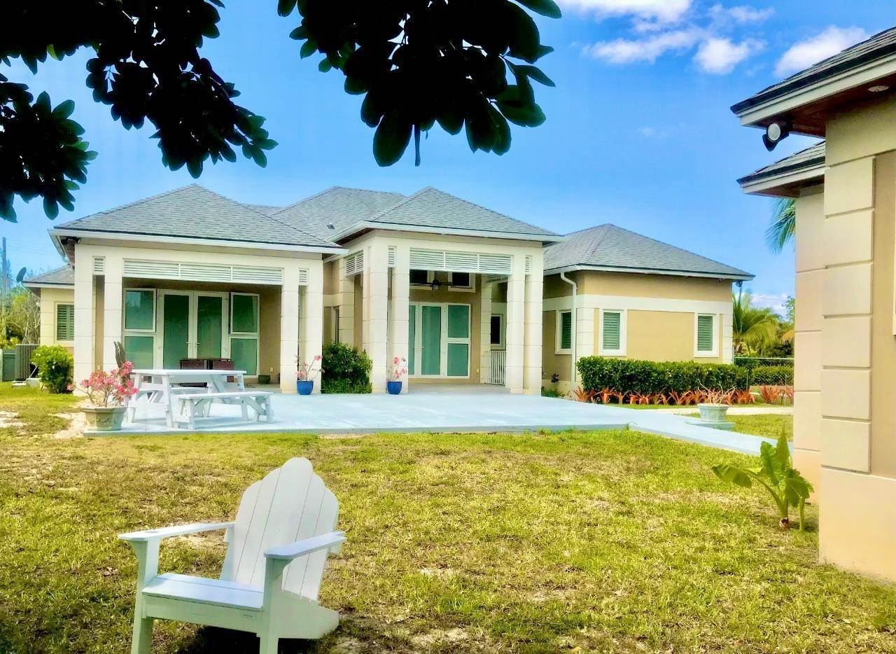 19. Single Family Homes for Sale at South Ocean, Nassau and Paradise Island Bahamas
