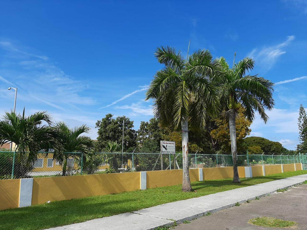 4. Single Family Homes for Sale at Prince Charles Drive, Nassau and Paradise Island Bahamas