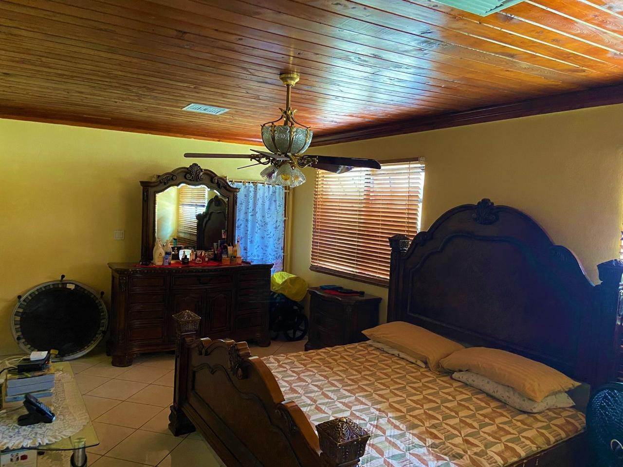 8. Single Family Homes for Sale at Monastery Park, Nassau and Paradise Island Bahamas
