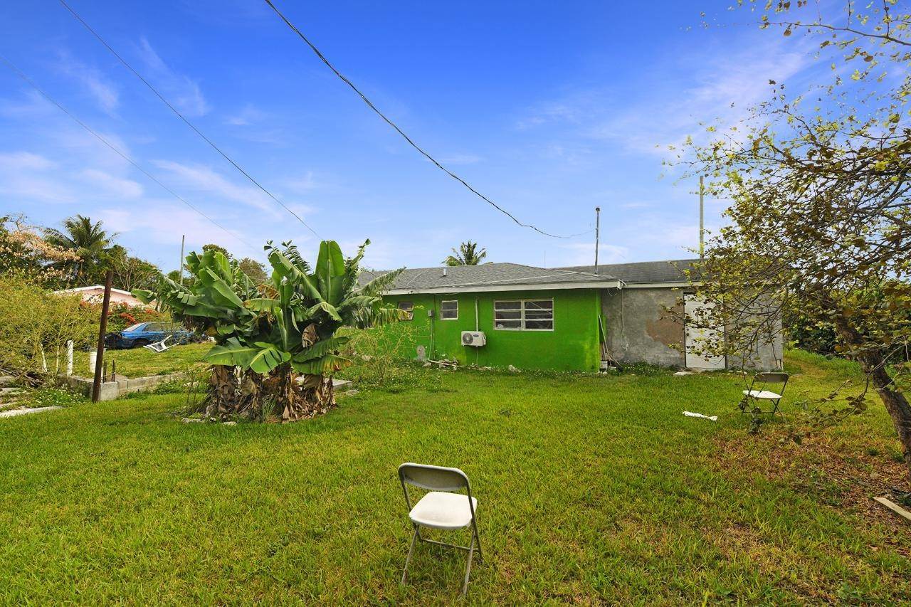 14. Single Family Homes for Sale at Sea Breeze, Nassau and Paradise Island Bahamas