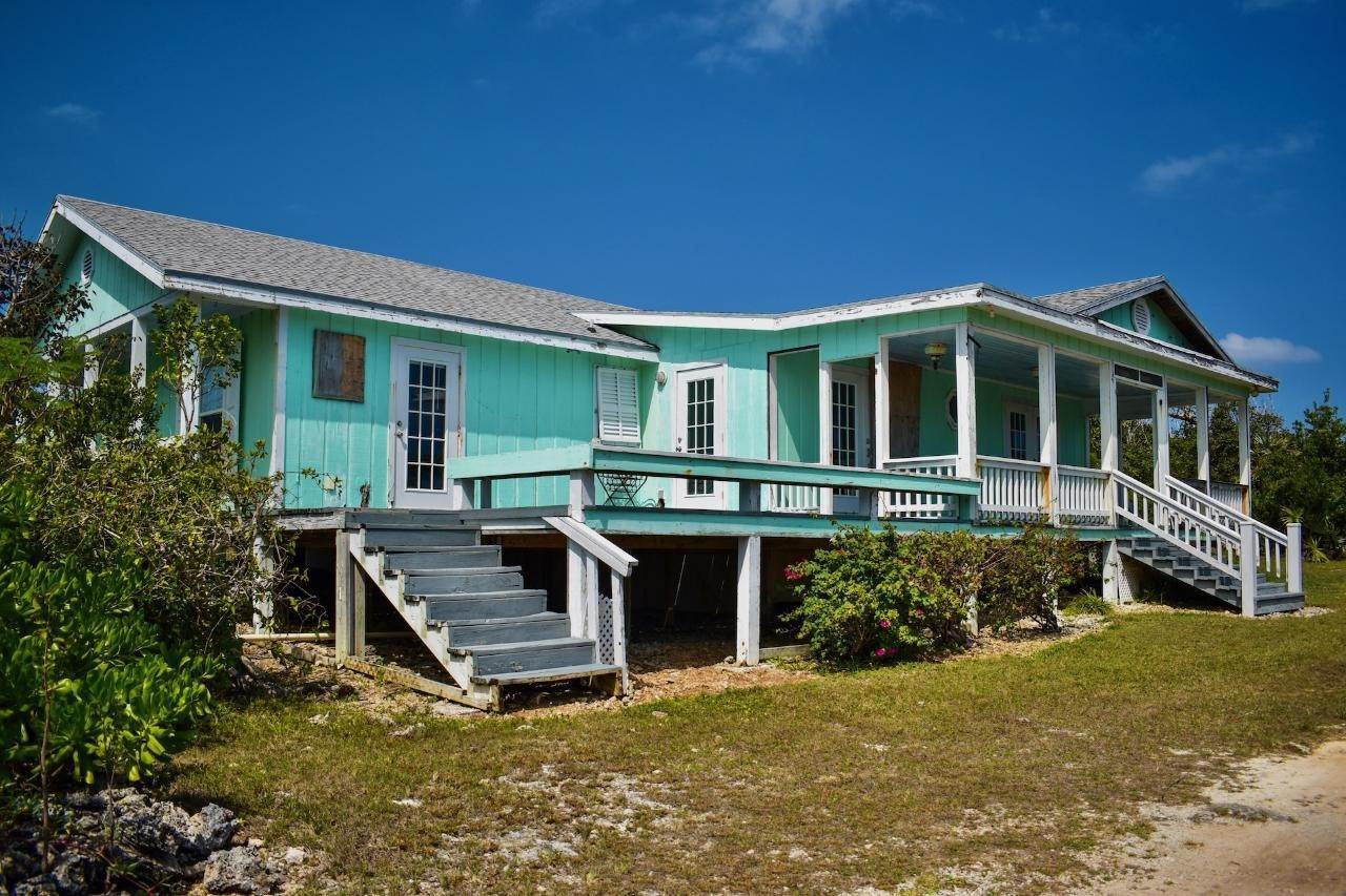 7. Single Family Homes for Sale at Green Turtle Cay, Abaco Bahamas