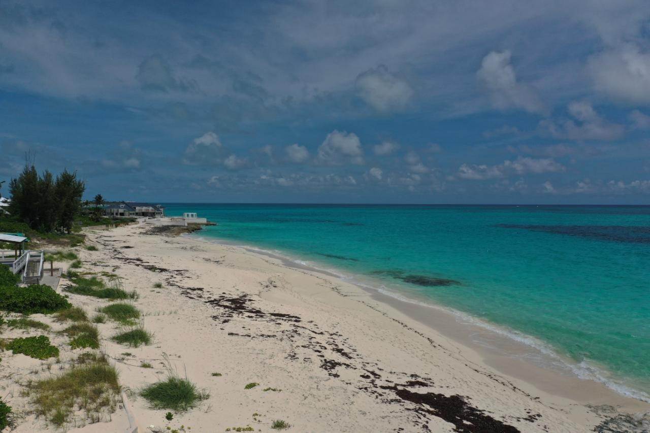 32. Single Family Homes for Sale at Man-O-War Cay, Abaco Bahamas