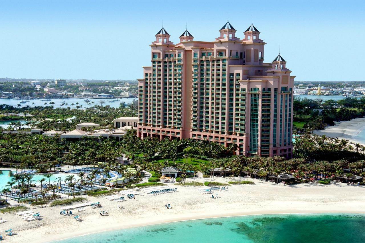 4. Condo for Sale at Paradise Island, Nassau and Paradise Island Bahamas