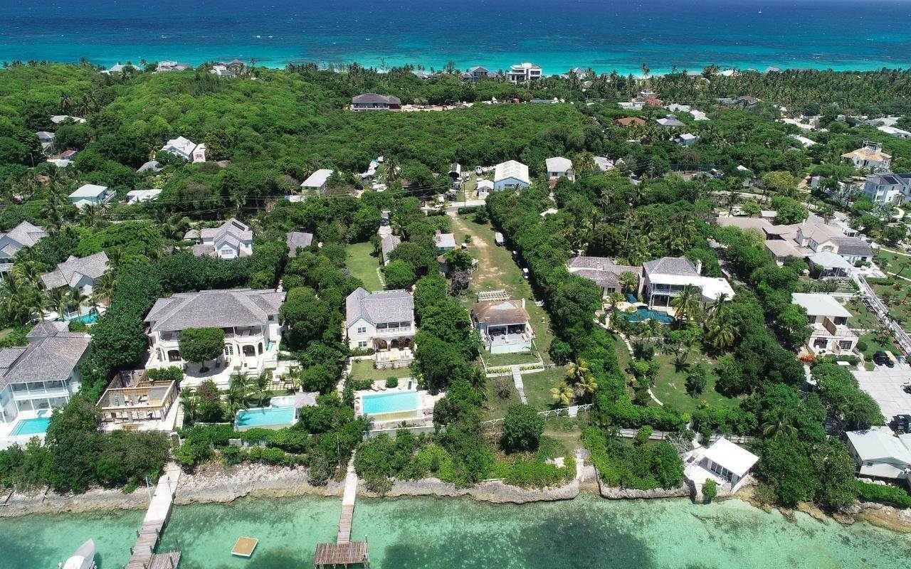 8. Single Family Homes for Sale at Harbour Island, Eleuthera Bahamas