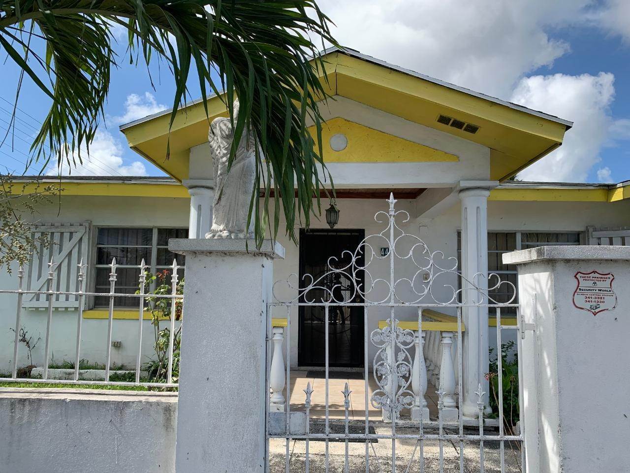 16. Single Family Homes for Sale at Blue Hill Road, Nassau and Paradise Island Bahamas