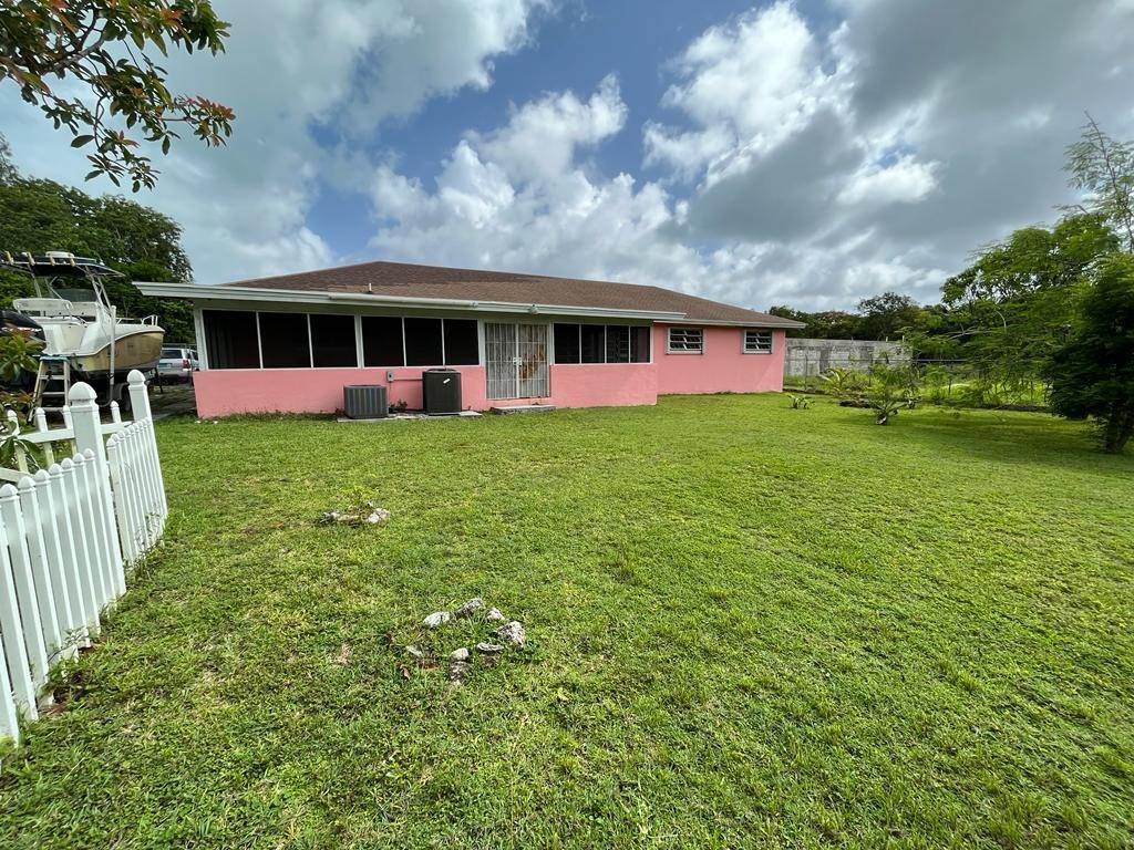9. Single Family Homes for Sale at Prospect Ridge, Nassau and Paradise Island Bahamas