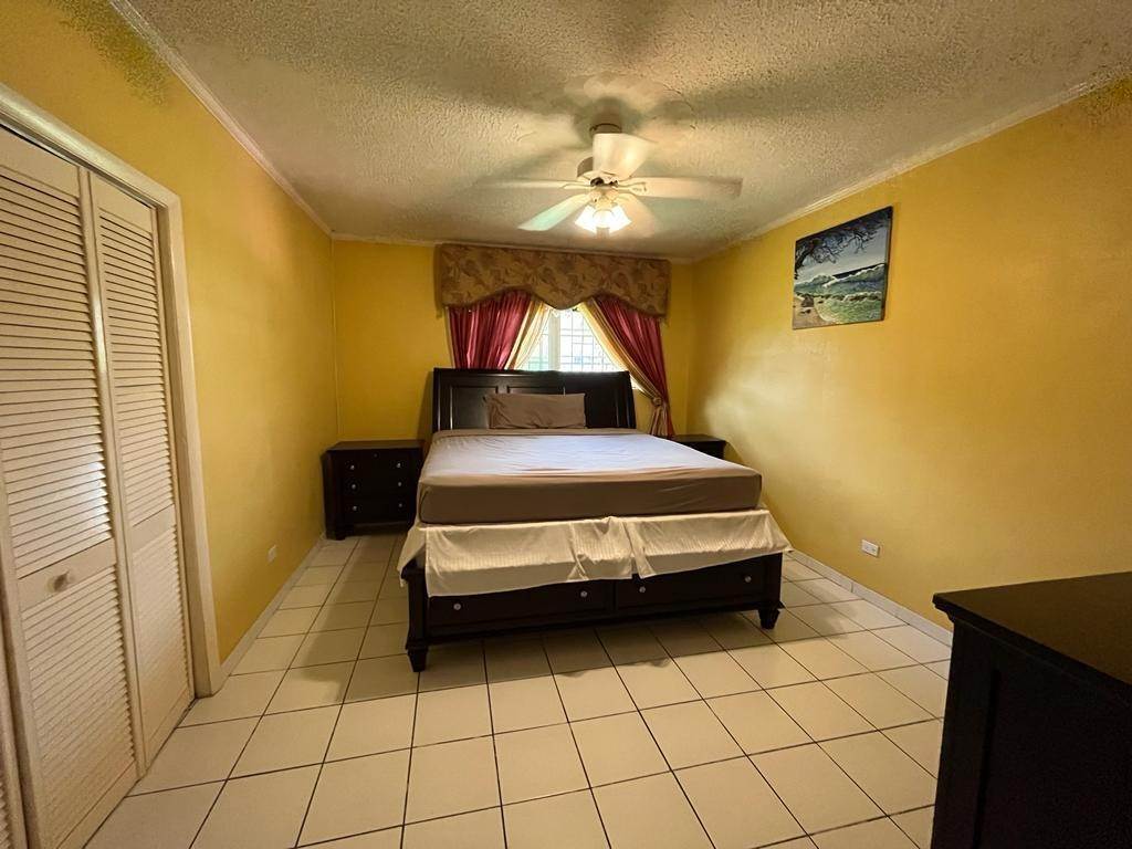 19. Single Family Homes for Sale at Prospect Ridge, Nassau and Paradise Island Bahamas