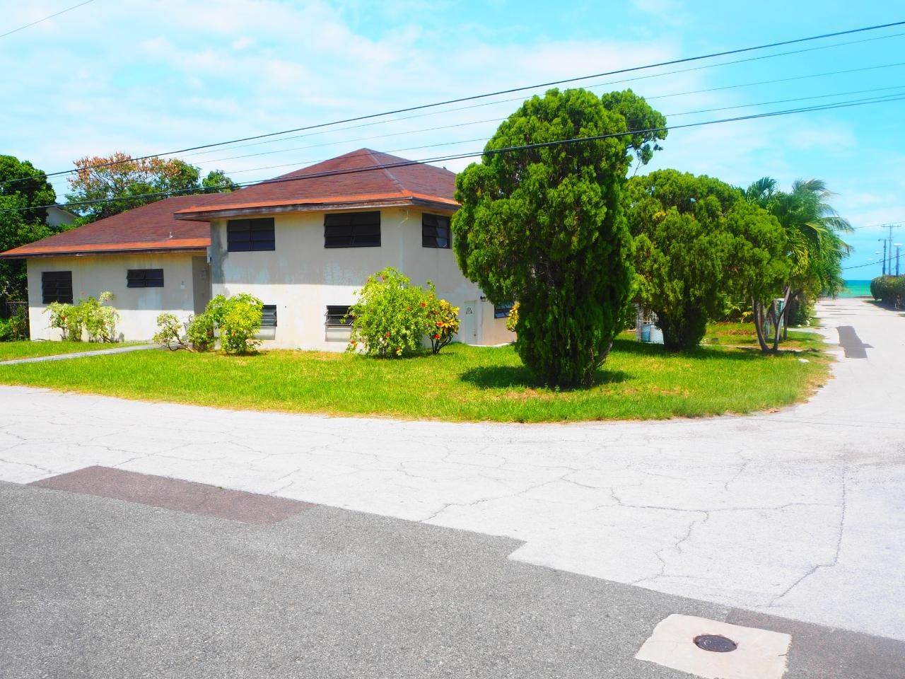 1. Single Family Homes for Sale at Eastern Road, Nassau and Paradise Island Bahamas