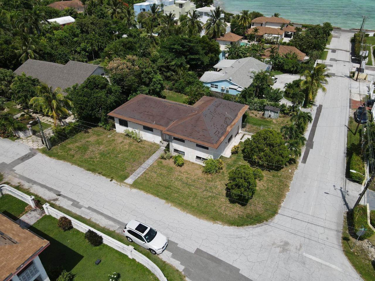 3. Single Family Homes for Sale at Eastern Road, Nassau and Paradise Island Bahamas