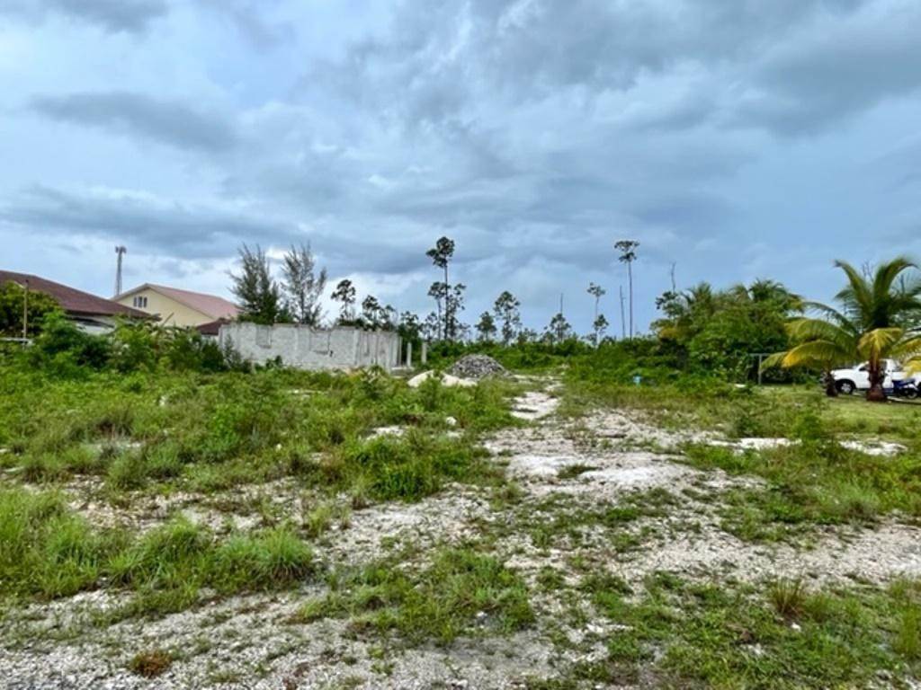 7. Single Family Homes for Sale at Bristol Bay, Freeport and Grand Bahama Bahamas