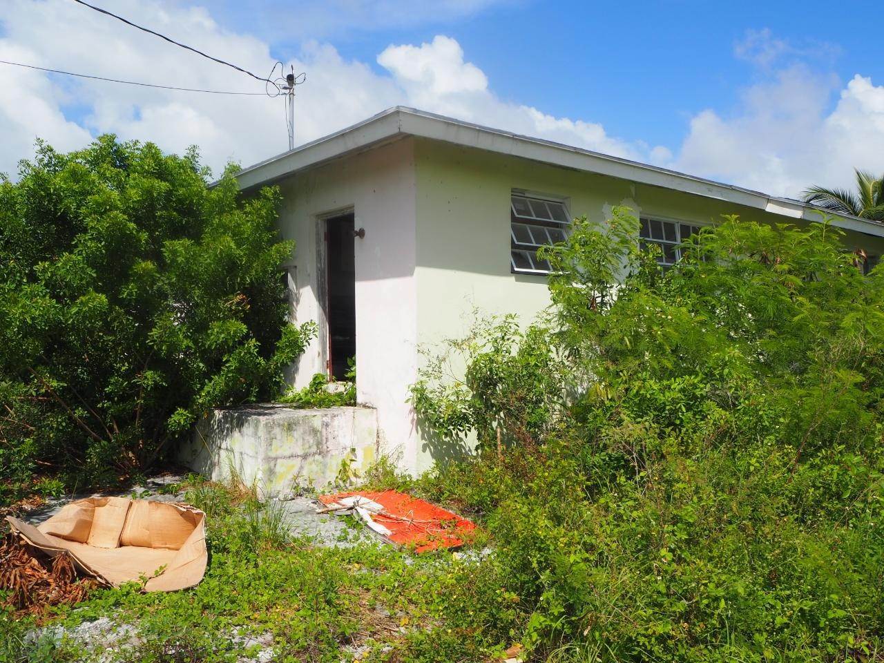 1. Single Family Homes for Sale at Blue Hill Road, Nassau and Paradise Island Bahamas