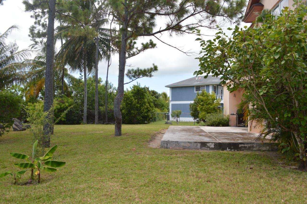 14. Single Family Homes for Sale at Coral Harbour, Nassau and Paradise Island Bahamas