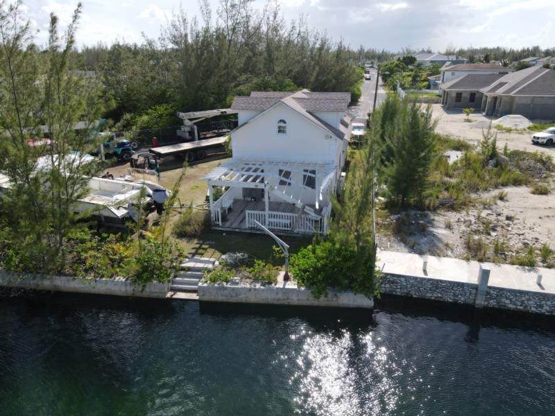 6. Single Family Homes for Sale at Coral Harbour, Nassau and Paradise Island Bahamas