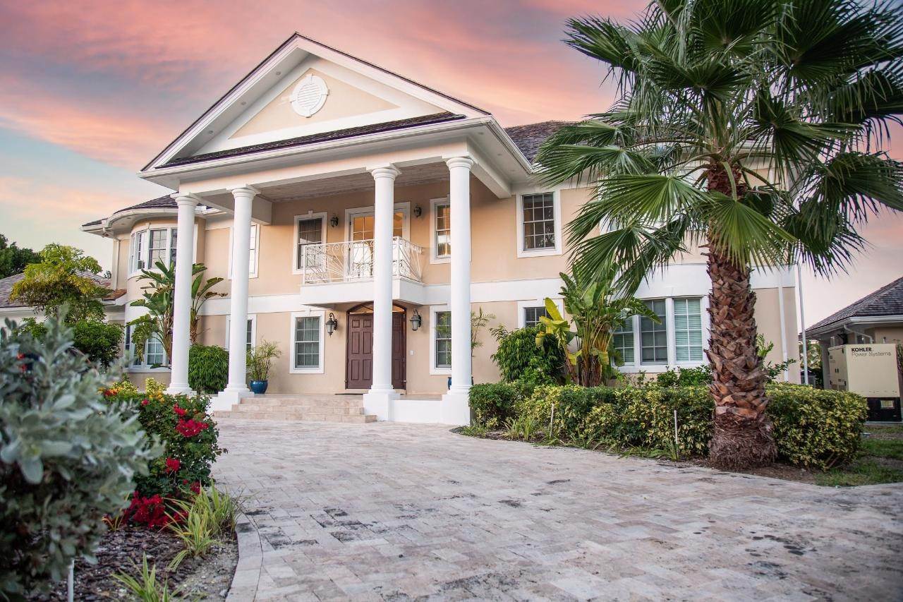 1. Single Family Homes for Sale at Paradise Island, Nassau and Paradise Island Bahamas
