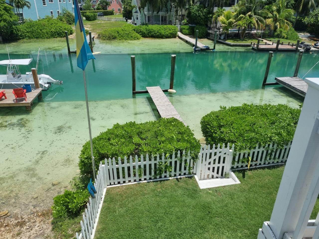 22. Single Family Homes for Sale at Cable Beach, Nassau and Paradise Island Bahamas