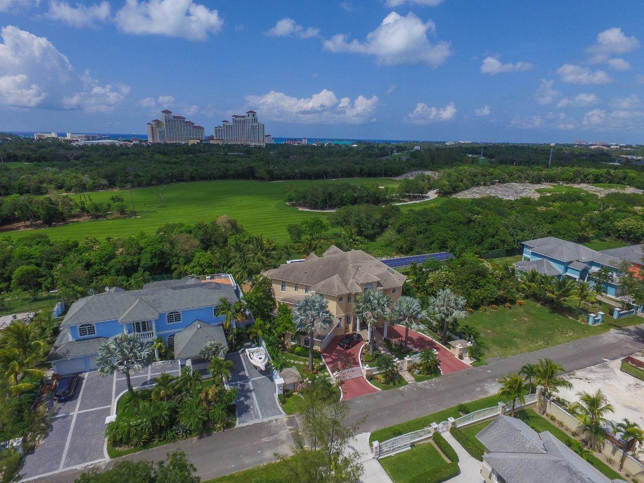 2. Single Family Homes for Sale at Lake Cunningham, Nassau and Paradise Island Bahamas