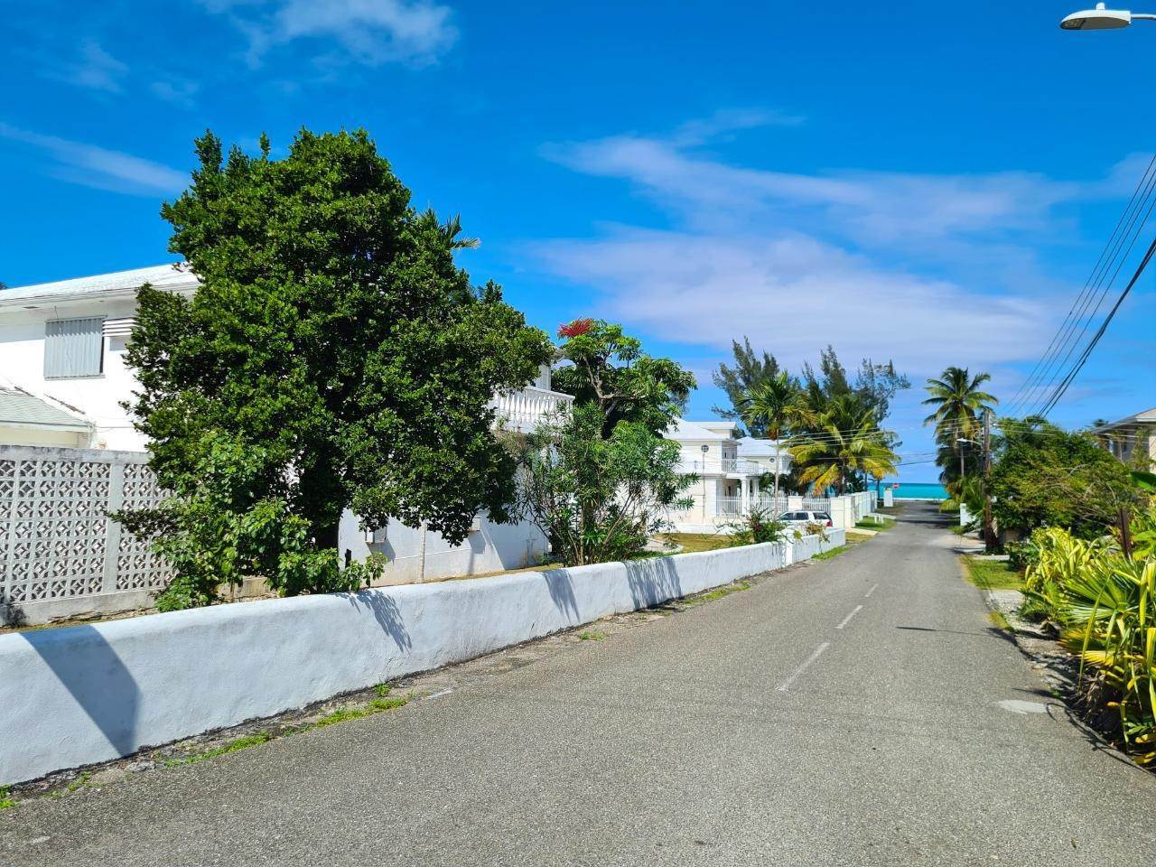 6. Single Family Homes for Sale at West Bay Street, Nassau and Paradise Island Bahamas