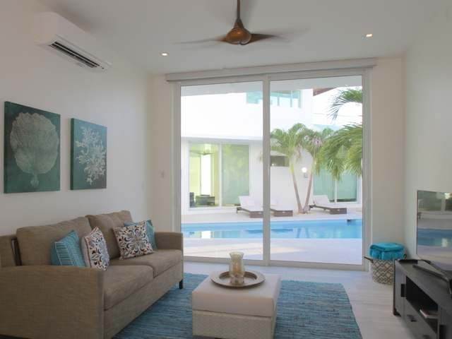 9. Single Family Homes for Sale at Jimmy Hill, Exuma Bahamas
