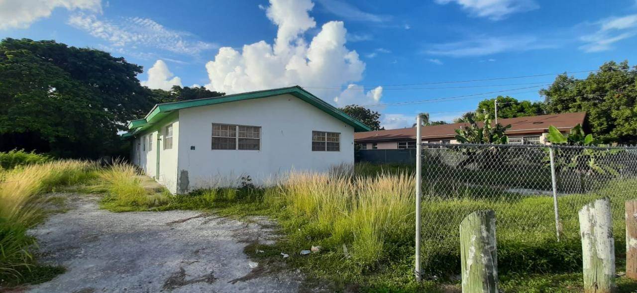 2. Multi-Family Homes for Sale at Soldier Road, Nassau and Paradise Island Bahamas