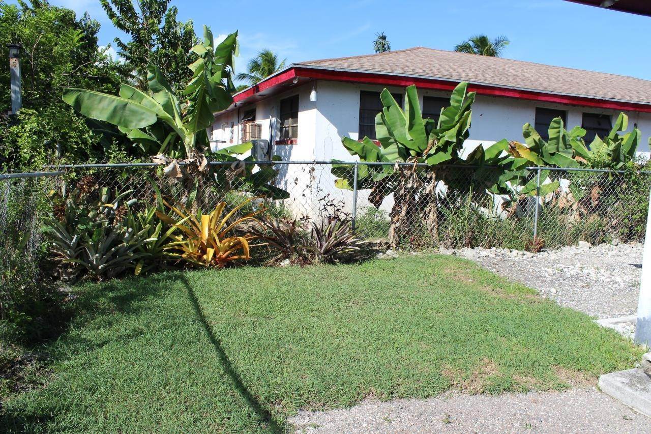 3. Single Family Homes for Sale at Prince Charles Drive, Nassau and Paradise Island Bahamas