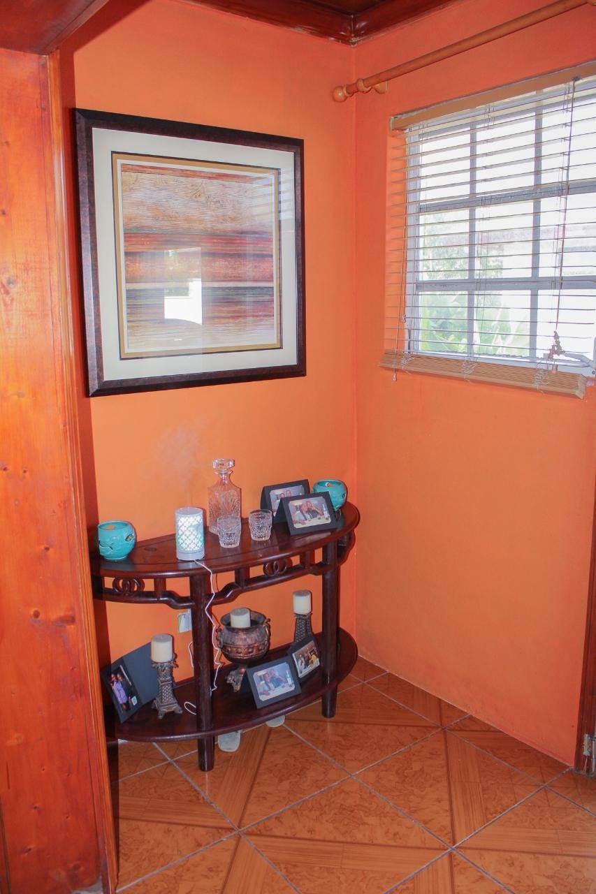 18. Single Family Homes for Sale at Prince Charles Drive, Nassau and Paradise Island Bahamas