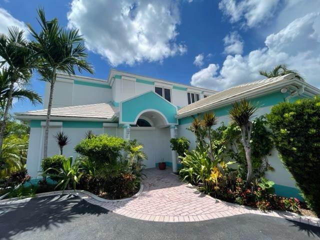 27. Multi-Family Homes for Sale at Paradise Island, Nassau and Paradise Island Bahamas